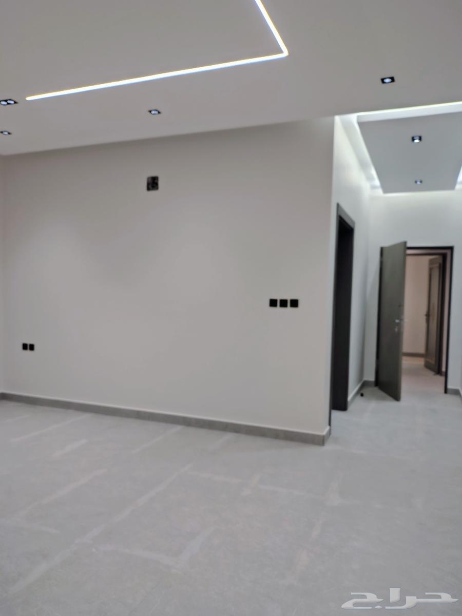 فيلا 4 غرف في المهدية 8