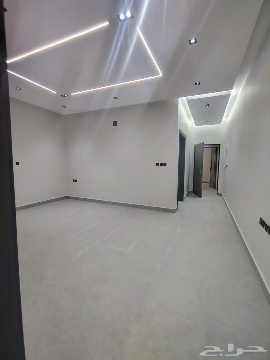 فيلا 4 غرف في المهدية 9