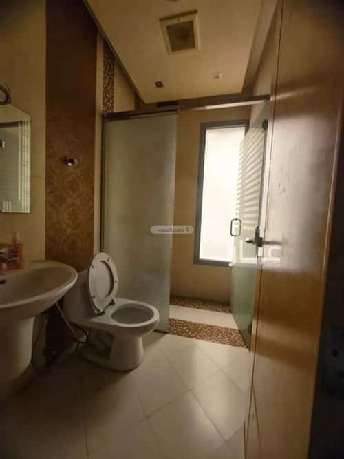 فيلا 6 غرف في العارض 5