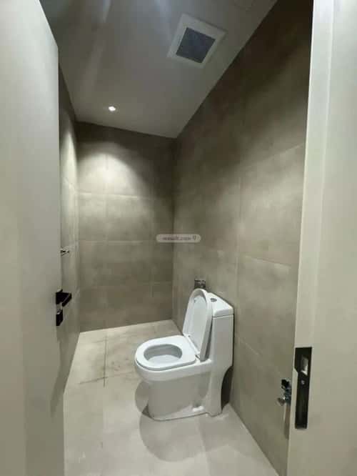 شقة 3 غرف في العارض 12