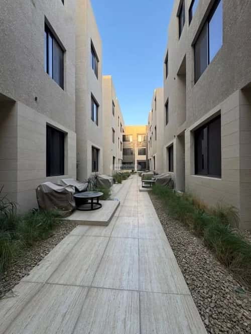 شقة 3 غرف في العارض 7