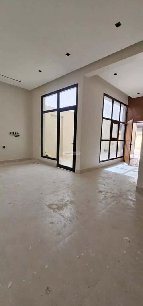 فيلا 4 غرف في العارض 4