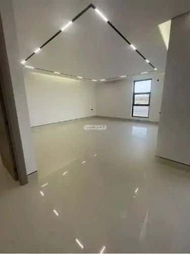 6 bedroom villa in Al Mahdiyyah 6