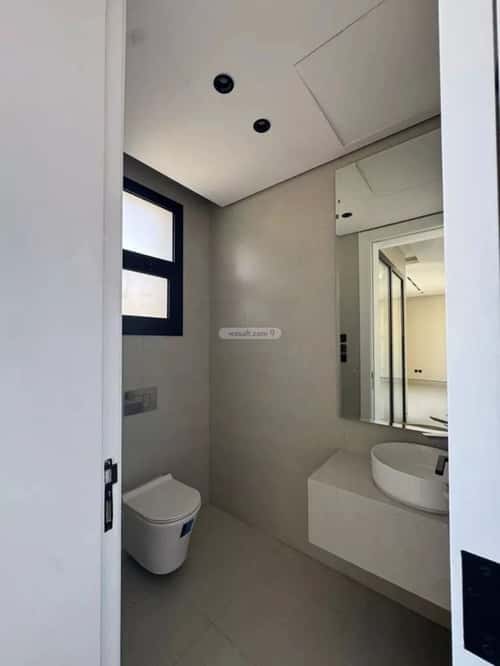 دور 4 غرف في الملك فهد 12