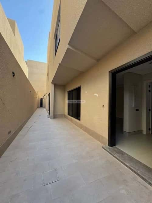 دور 4 غرف في الملك فهد 3