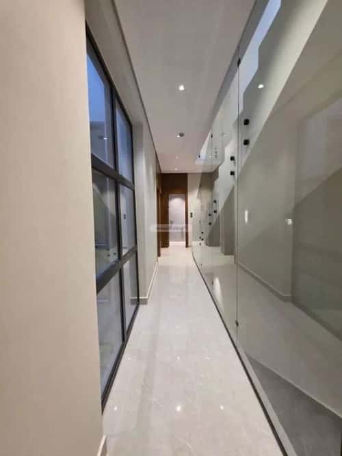 فيلا 4 غرف في القادسية 15