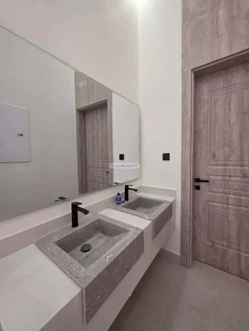 فيلا 6 غرف في الخليج 5