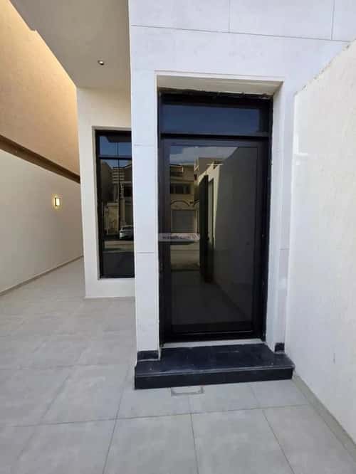 دور 6 غرف في الرمال 5