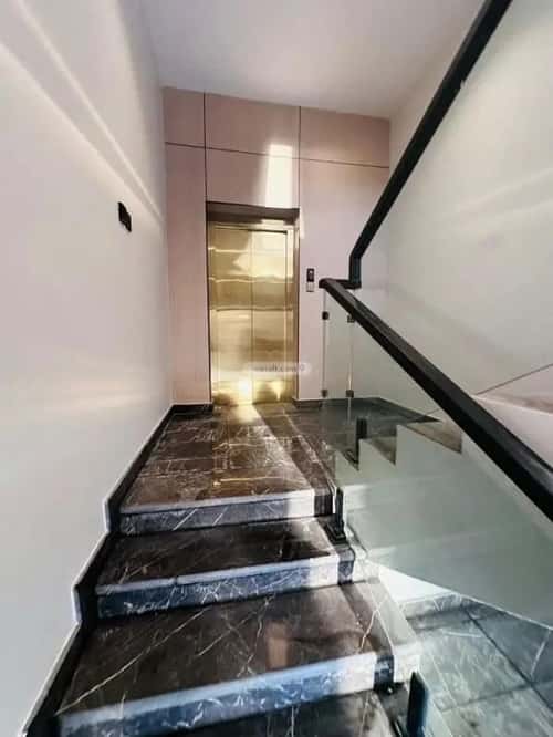 شقة 4 غرف في العارض 15