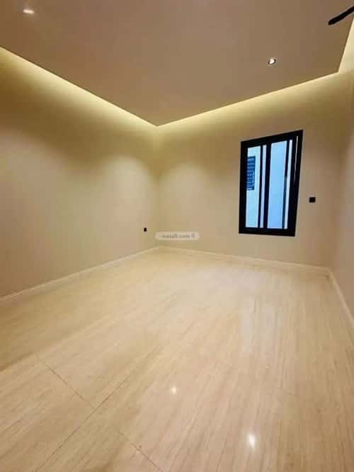 شقة 4 غرف في العارض 4