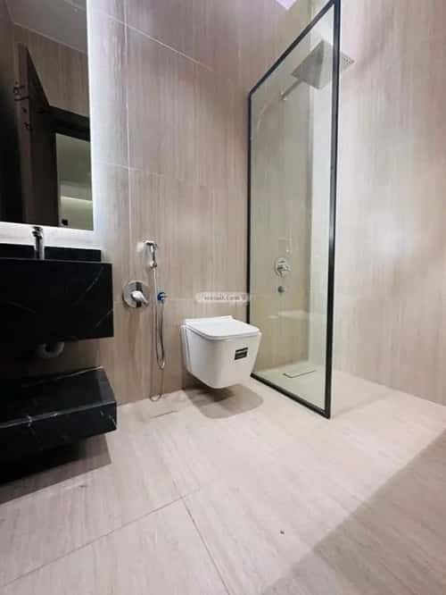 شقة 4 غرف في العارض 6