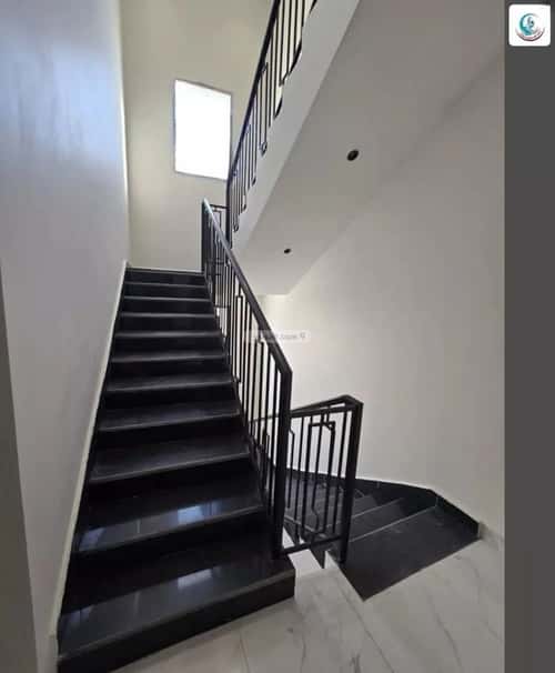 4 bedroom apartment in Al Munsiyah 6