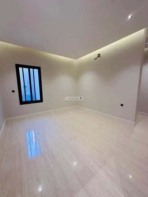 شقة 4 غرف في العارض 7