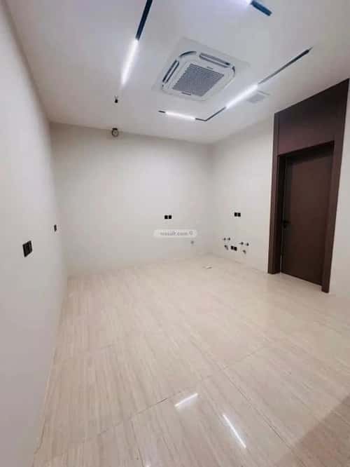 شقة 4 غرف في العارض 8