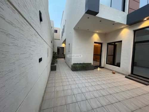 فيلا 6 غرف في الرمال 7