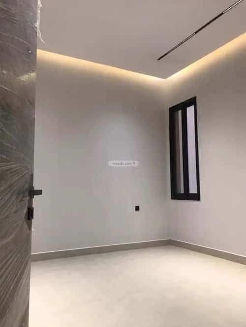 4 bedroom apartment in Dhahrat Laban 10