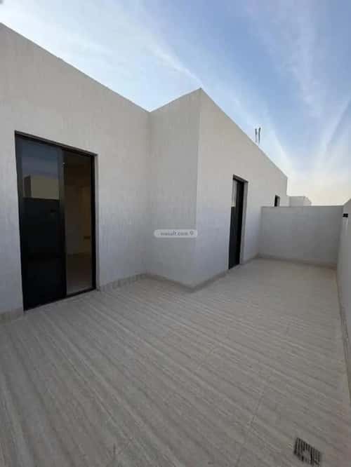 شقة 2 غرف في الرمال 5