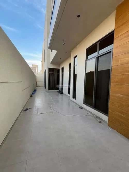 6 bedroom villa in Al Mahdiyyah 2