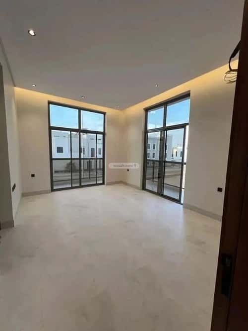 6 bedroom villa in Al Mahdiyyah 5