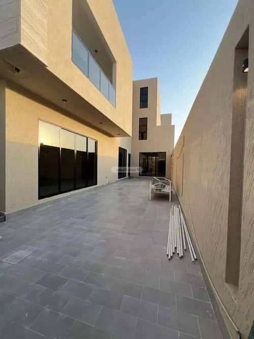 5 bedroom villa in Al Mahdiyyah 9