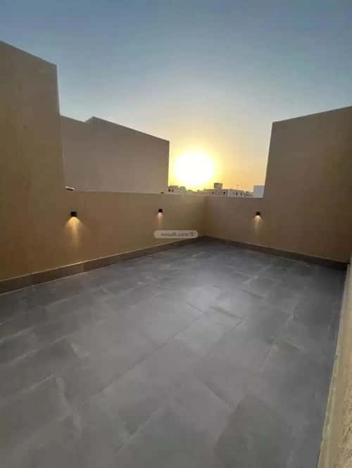 5 bedroom villa in Al Mahdiyyah 10