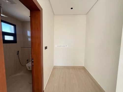 3 bedroom apartment in Al Mahdiyyah 13