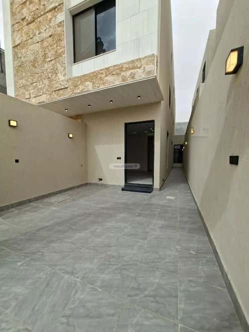 5 bedroom floor in Al Janadriyah 3
