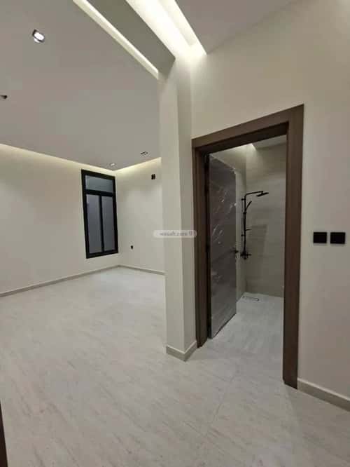 5 bedroom floor in Al Janadriyah 6