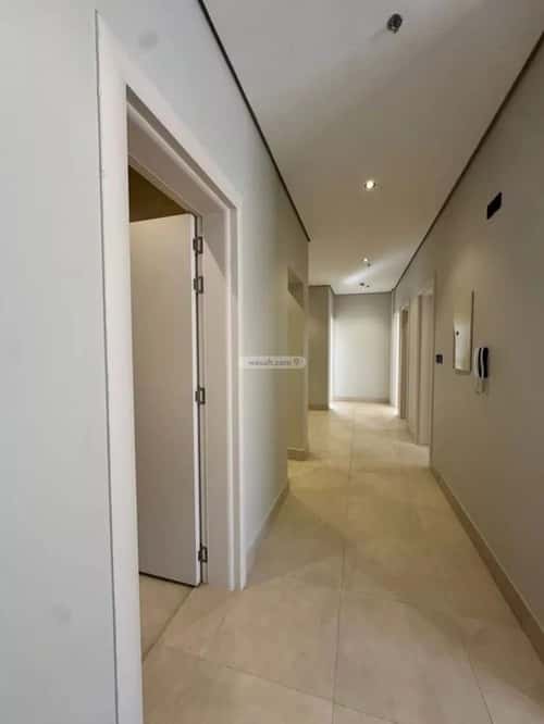 شقة 3 غرف في العارض 4