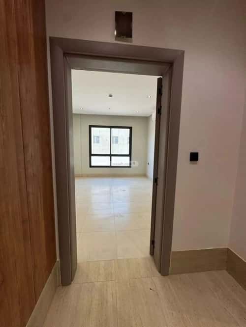 شقة 3 غرف في العارض 8