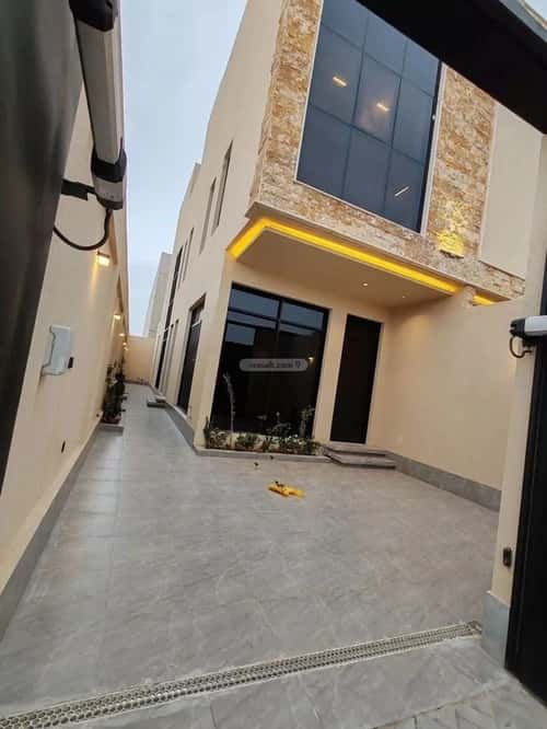3 bedroom villa in Al Aridh 6