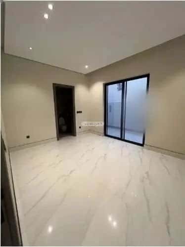 فيلا 6 غرف في المهدية 5