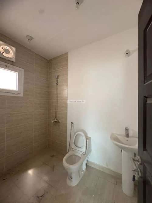 فيلا 8 غرف في مطار الملك خالد الدولي 8