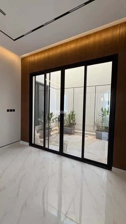 فيلا 6 غرف في المهدية 10