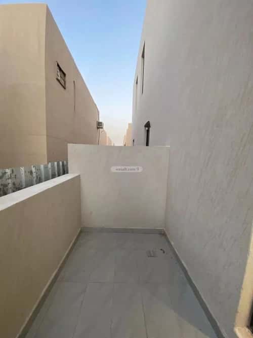 دور 6 غرف في المونسية 15