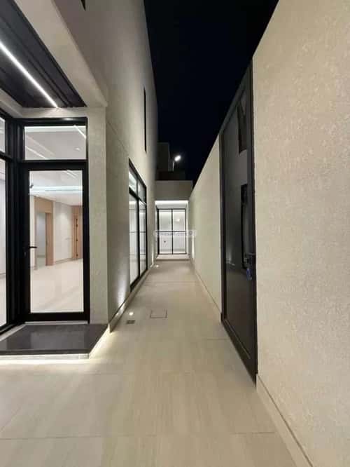 4 bedroom floor in Al Olaya 7