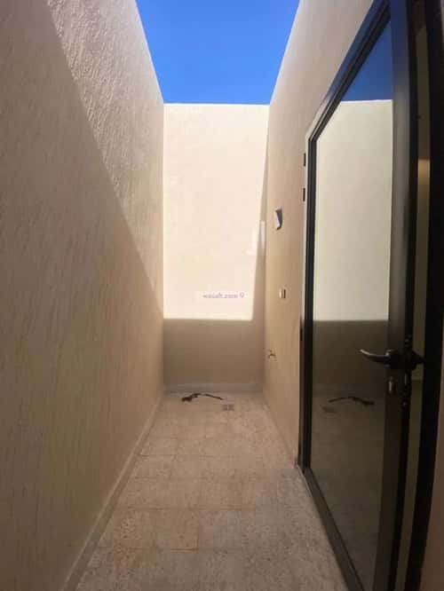 شقة 4 غرف في القادسية 10