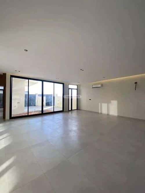 فيلا 6 غرف في المهدية 12