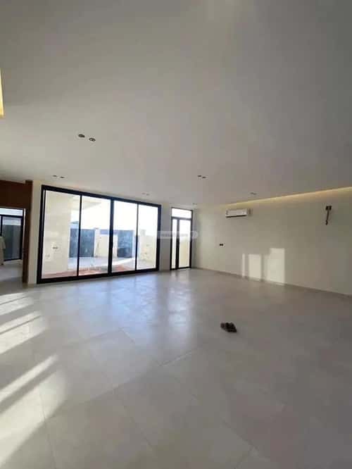 فيلا 6 غرف في المهدية 3