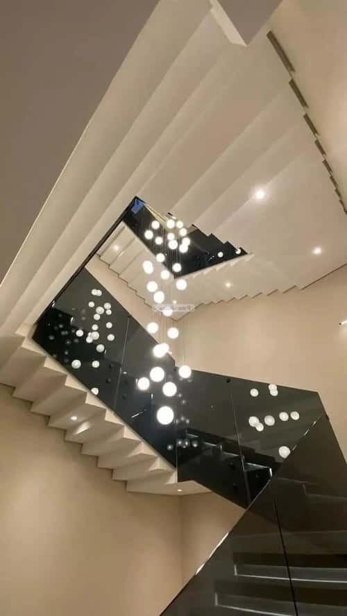 فيلا 6 غرف في المهدية 10