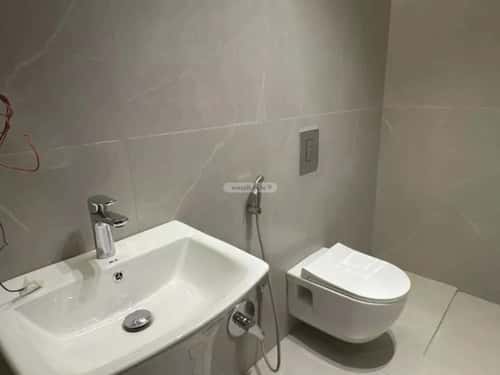 فيلا 5 غرف في الملقا 4