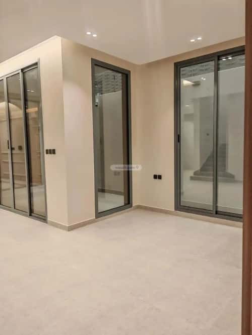 فيلا 1 غرف في العارض 4