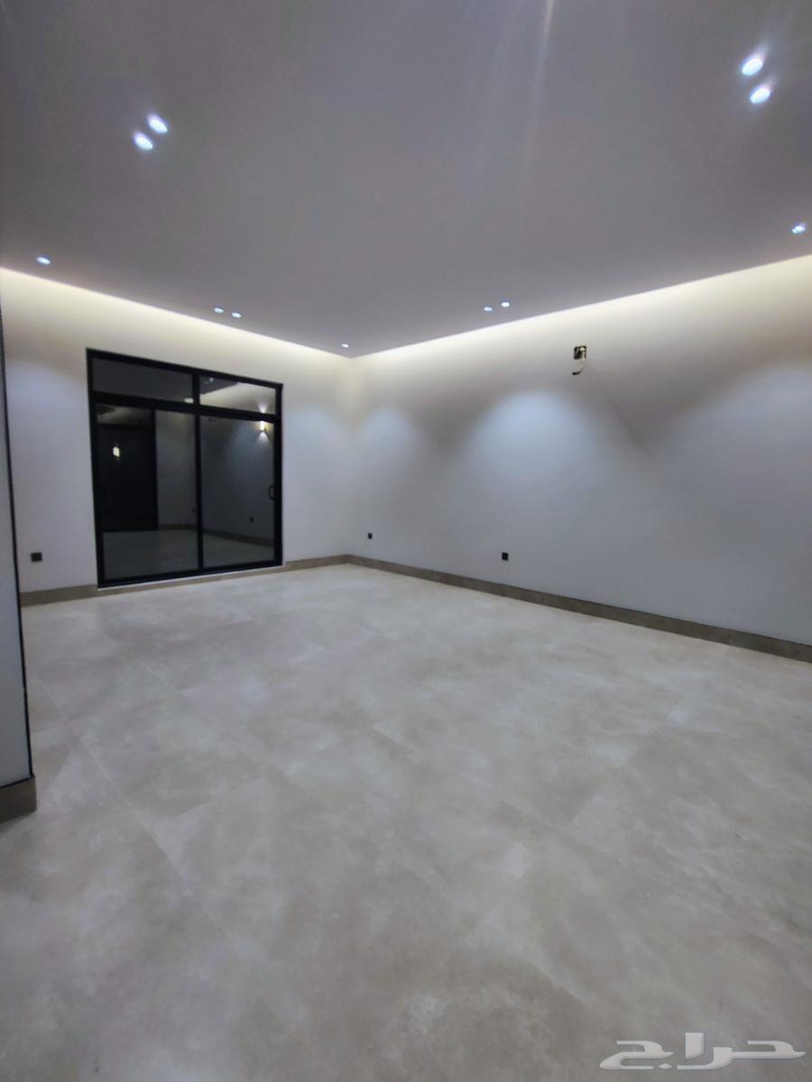 فيلا 5 غرف في المهدية 11