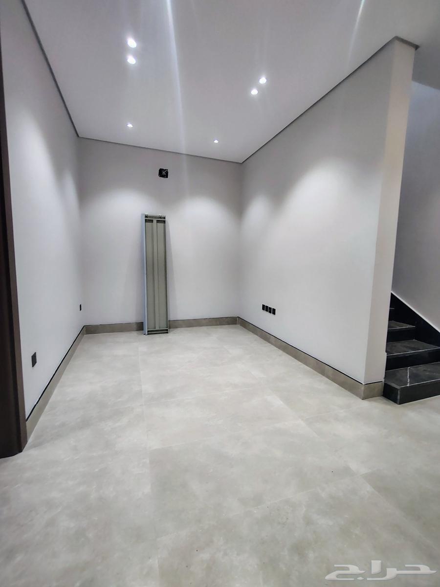 فيلا 5 غرف في المهدية 19