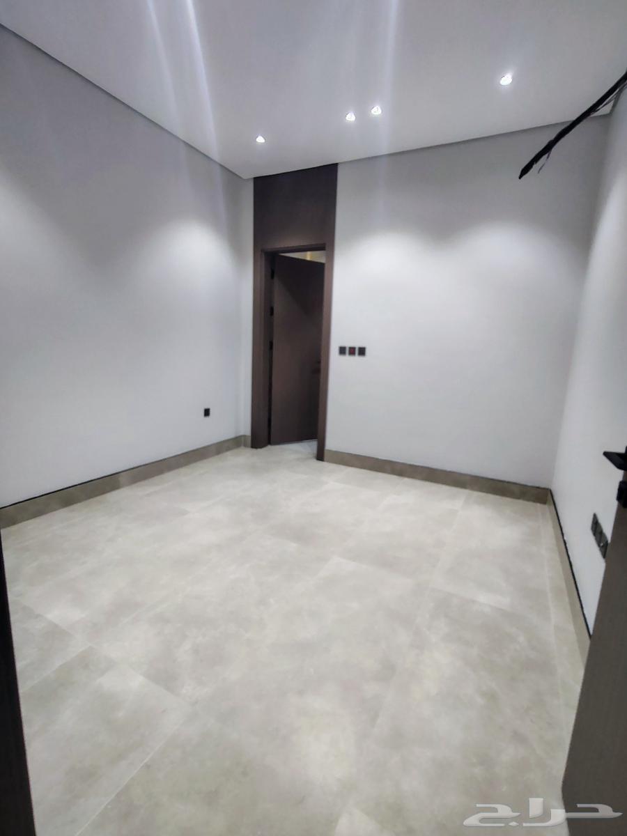 فيلا 5 غرف في المهدية 3