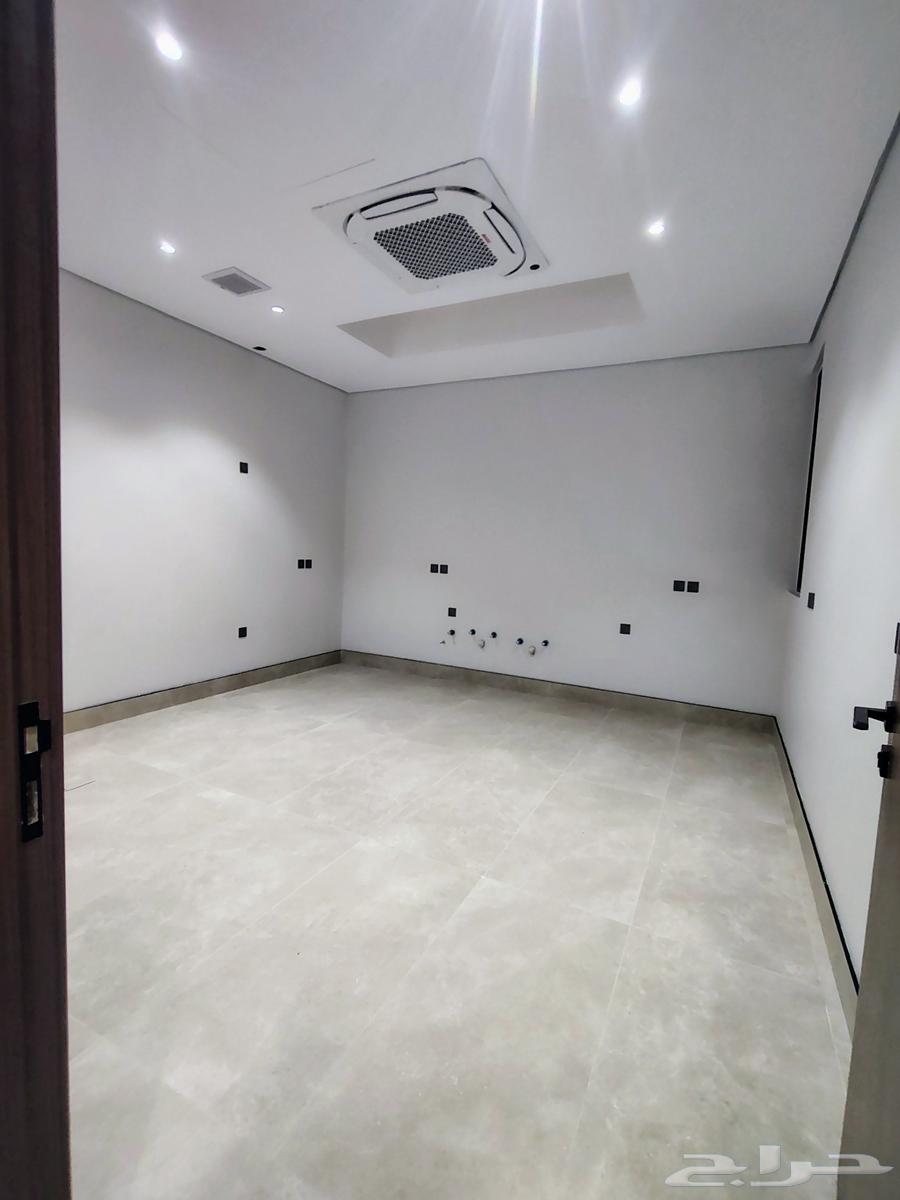 فيلا 5 غرف في المهدية 9