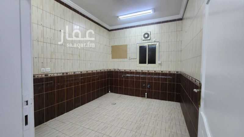 4 bedroom apartment in Prince Abdulmajeed, Jeddah 3