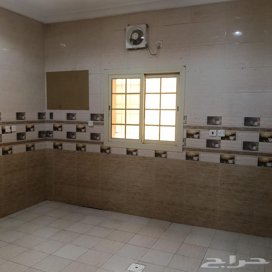 شقة 4 غرف في الحمدانية 6