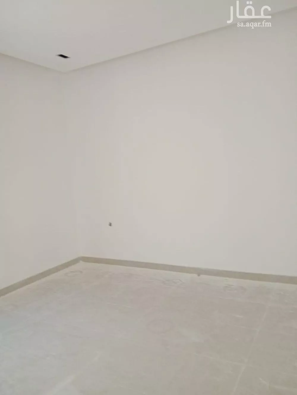 فيلا 7 غرف في الرمال 9