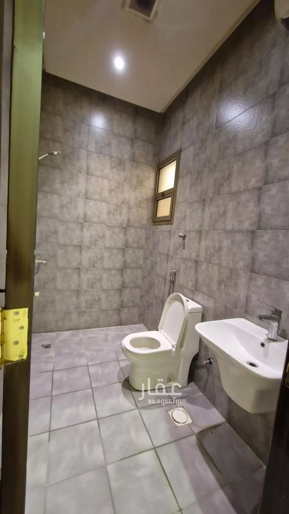 شقة 2 غرف في النرجس 4